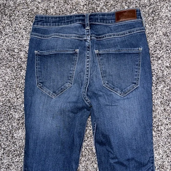 Hollister Brand High Rise Crop Super Skinny Jeans Size 1R Great Condition - Picture 8 of 9